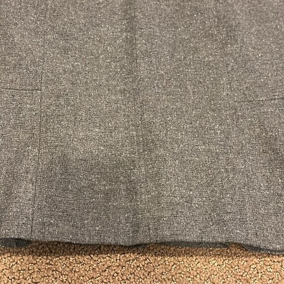 Banana Republic Women’s Wool Blend Grey Flare Skirt - Picture 4 of 8
